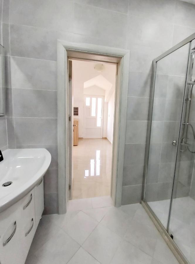 Apartmán Viktor Herceg Novi Exteriér fotografie